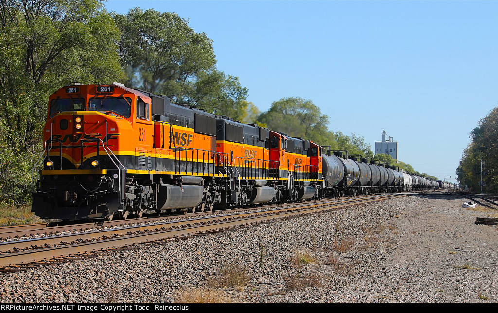 BNSF 261